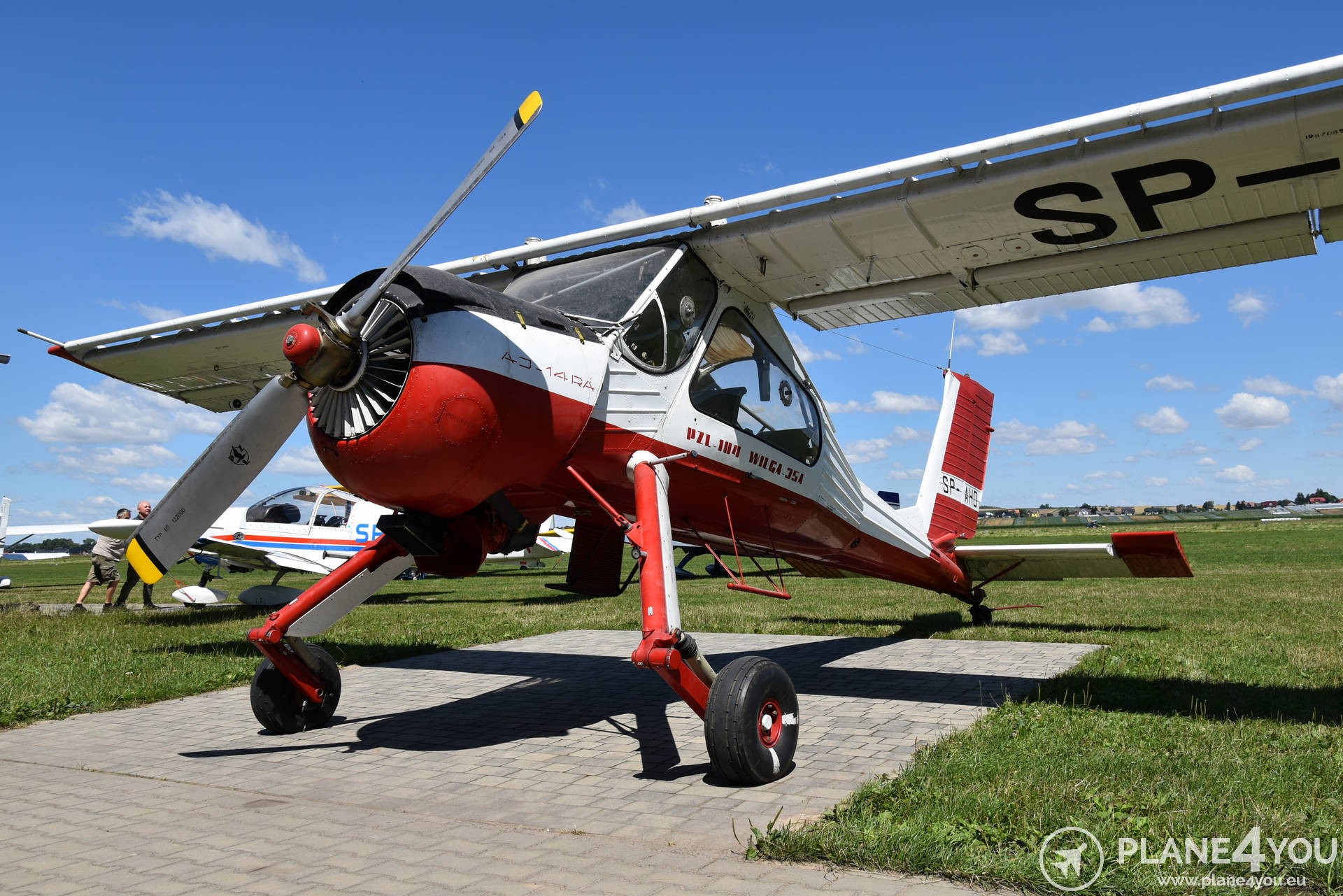 1987 PZL 104 Wilga 35A, photo 4