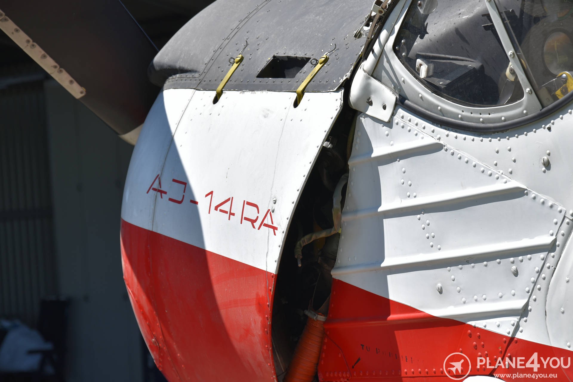 1987 PZL 104 Wilga 35A, photo 12