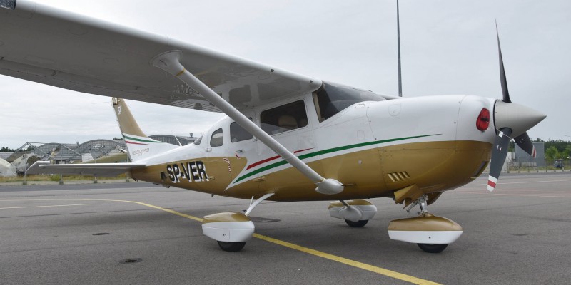 Cessna T206H HD SP-VER