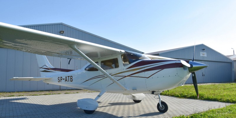 Cessna 182S SP-ATB