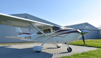 Cessna 182S SP-ATB