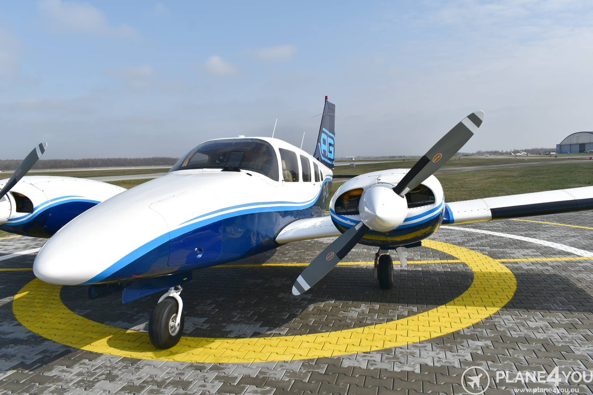 1981 Piper PA34 Seneca III, photo 16