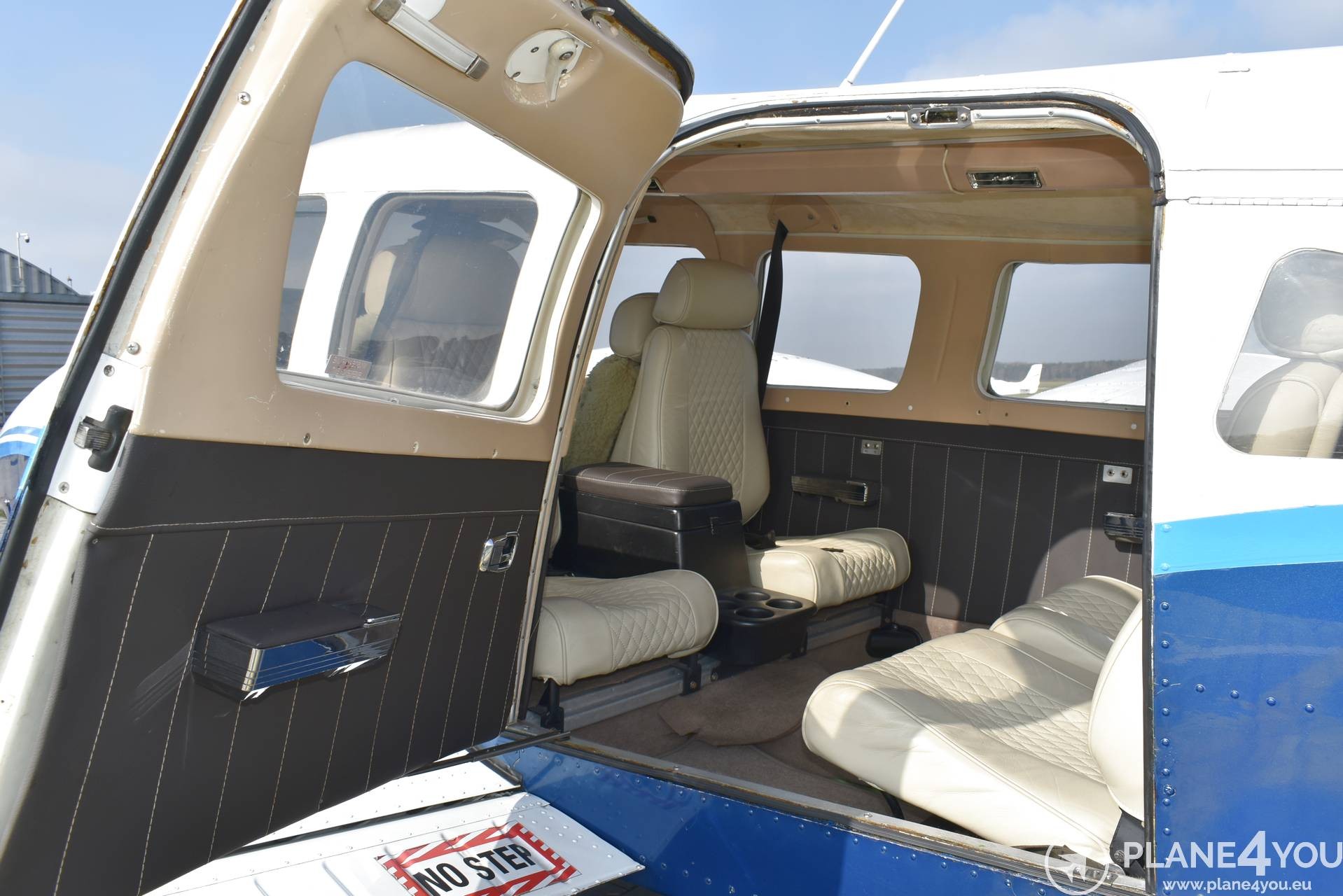 1981 Piper PA34 Seneca III, photo 21