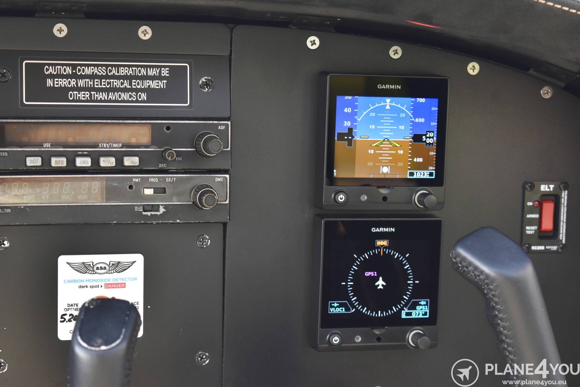 1981 Piper PA34 Seneca III, photo 44
