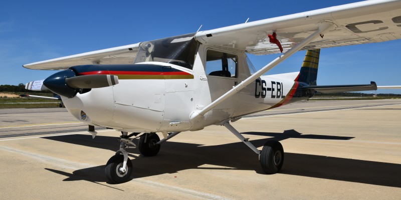 Cessna 152 CS-EBL