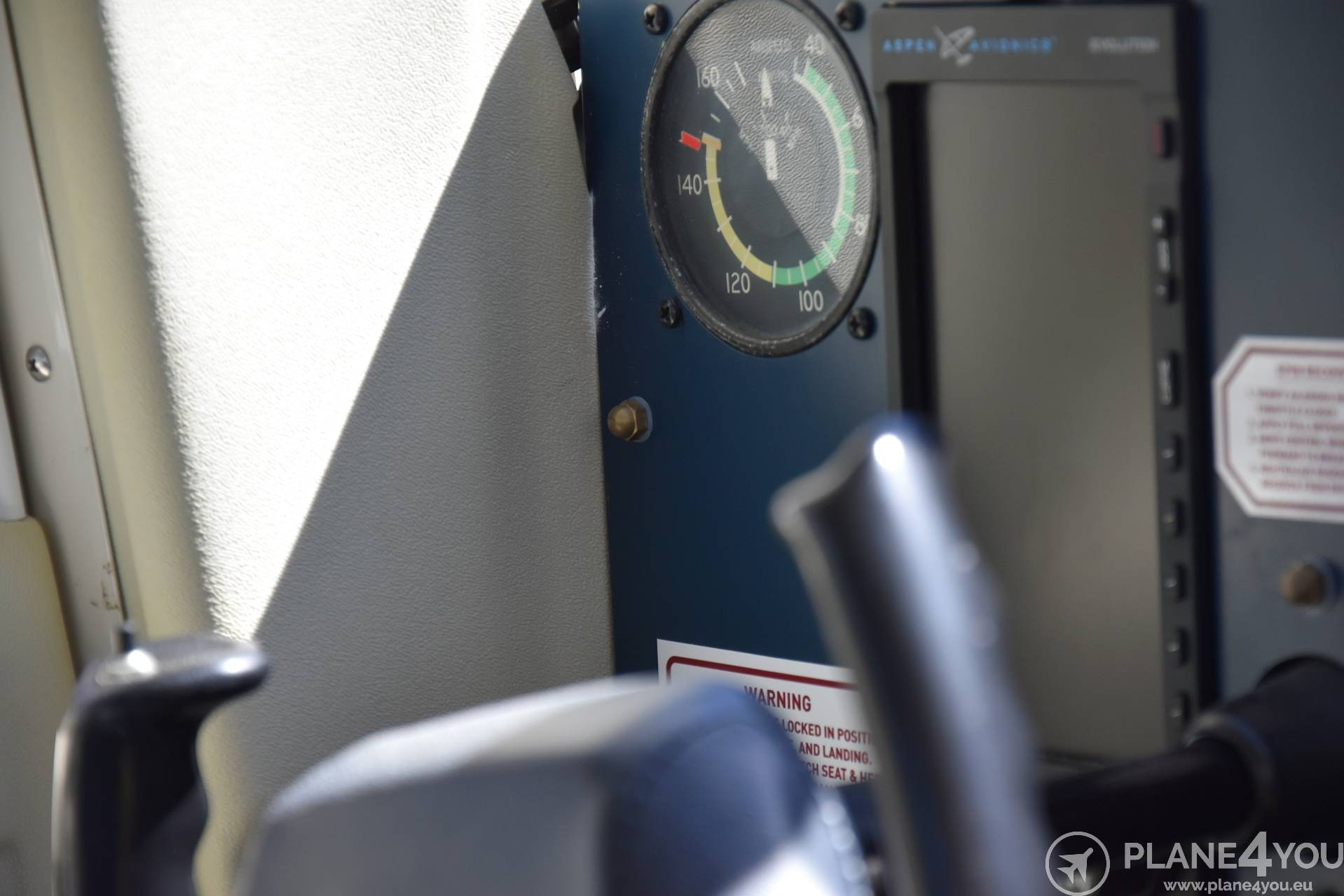 1978 Cessna 152, photo 10