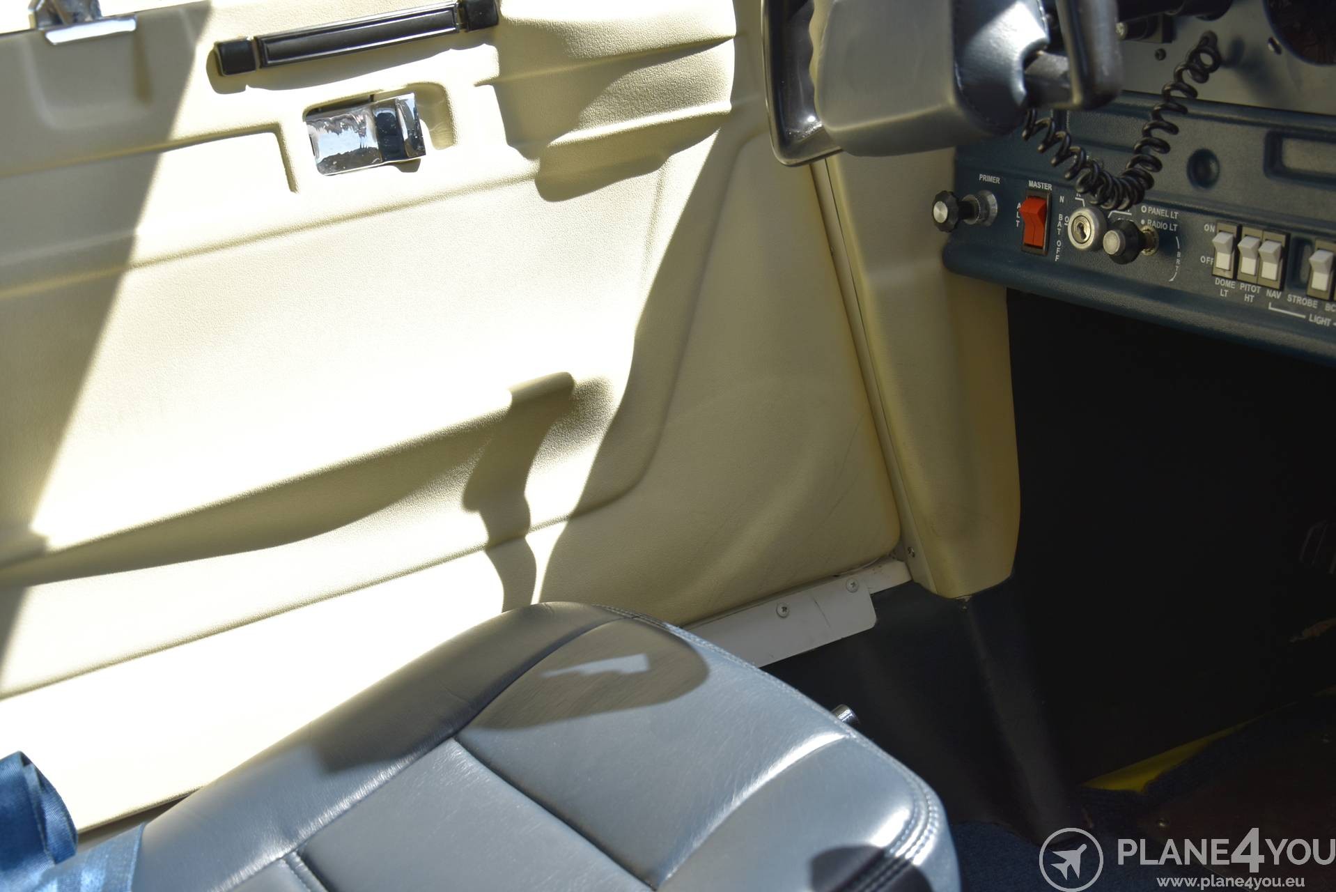 1978 Cessna 152, photo 14