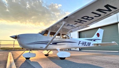 Cessna 172S F-HBJM