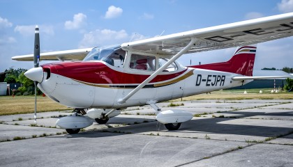 Cessna 172J Rocket D-EJPA