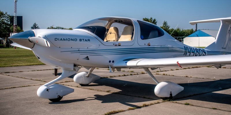 Diamond DA40 Star 180 N448DS