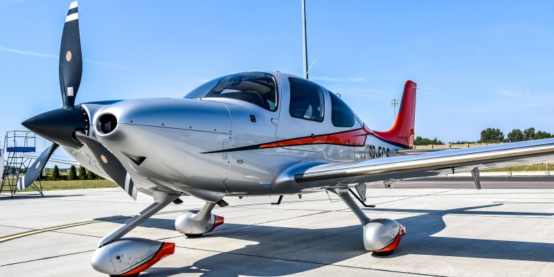 Cirrus SR22T G5 GTS Carbon SP-ECS