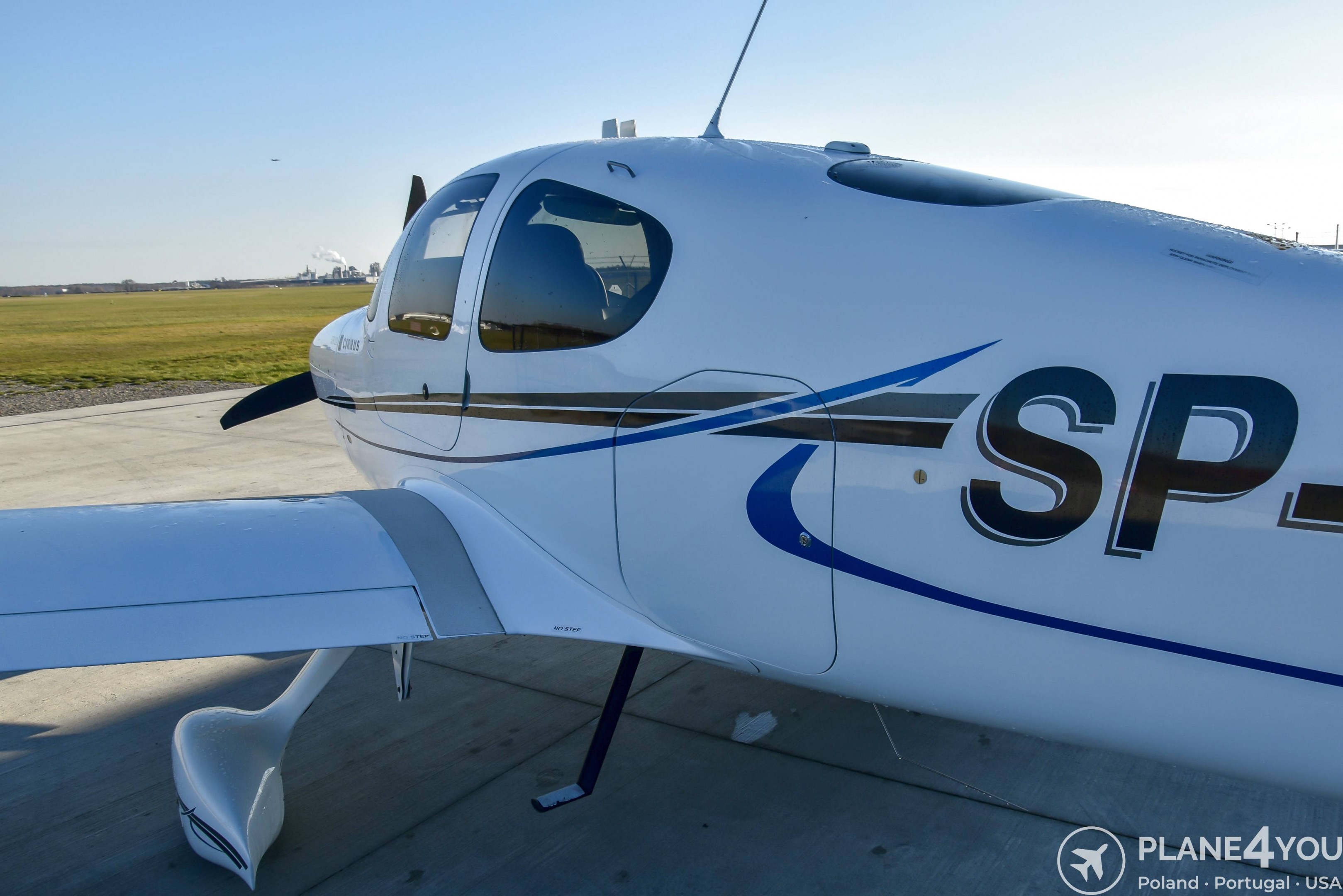 2010 Cirrus SR22 G3, photo 8