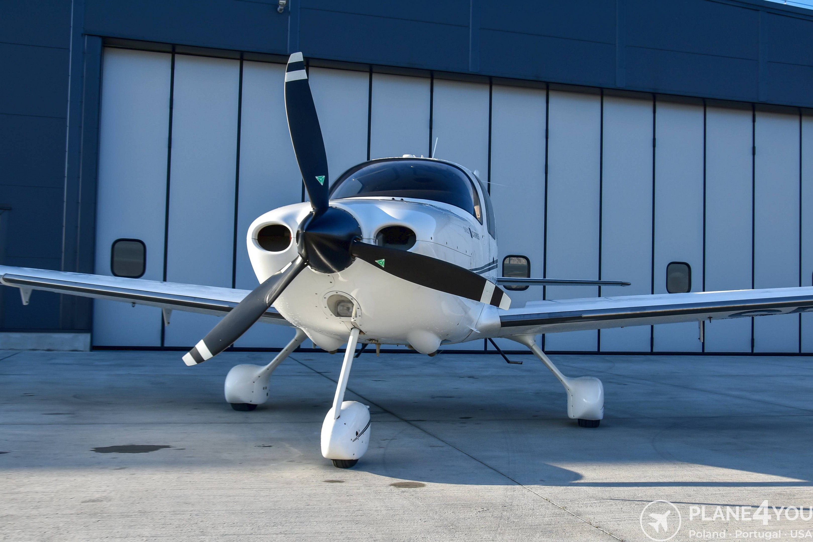 2010 Cirrus SR22 G3, photo 17