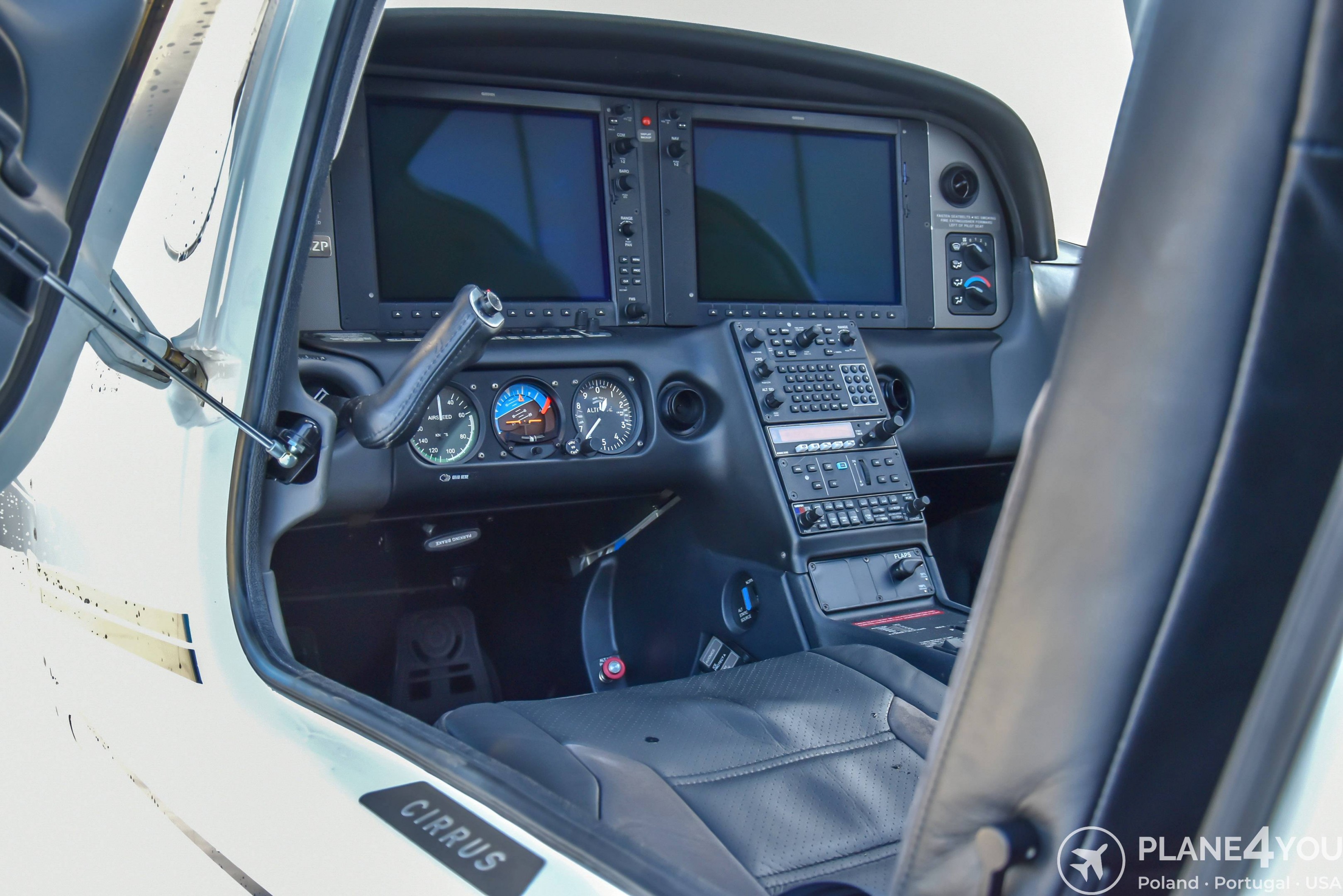 2010 Cirrus SR22 G3, photo 31