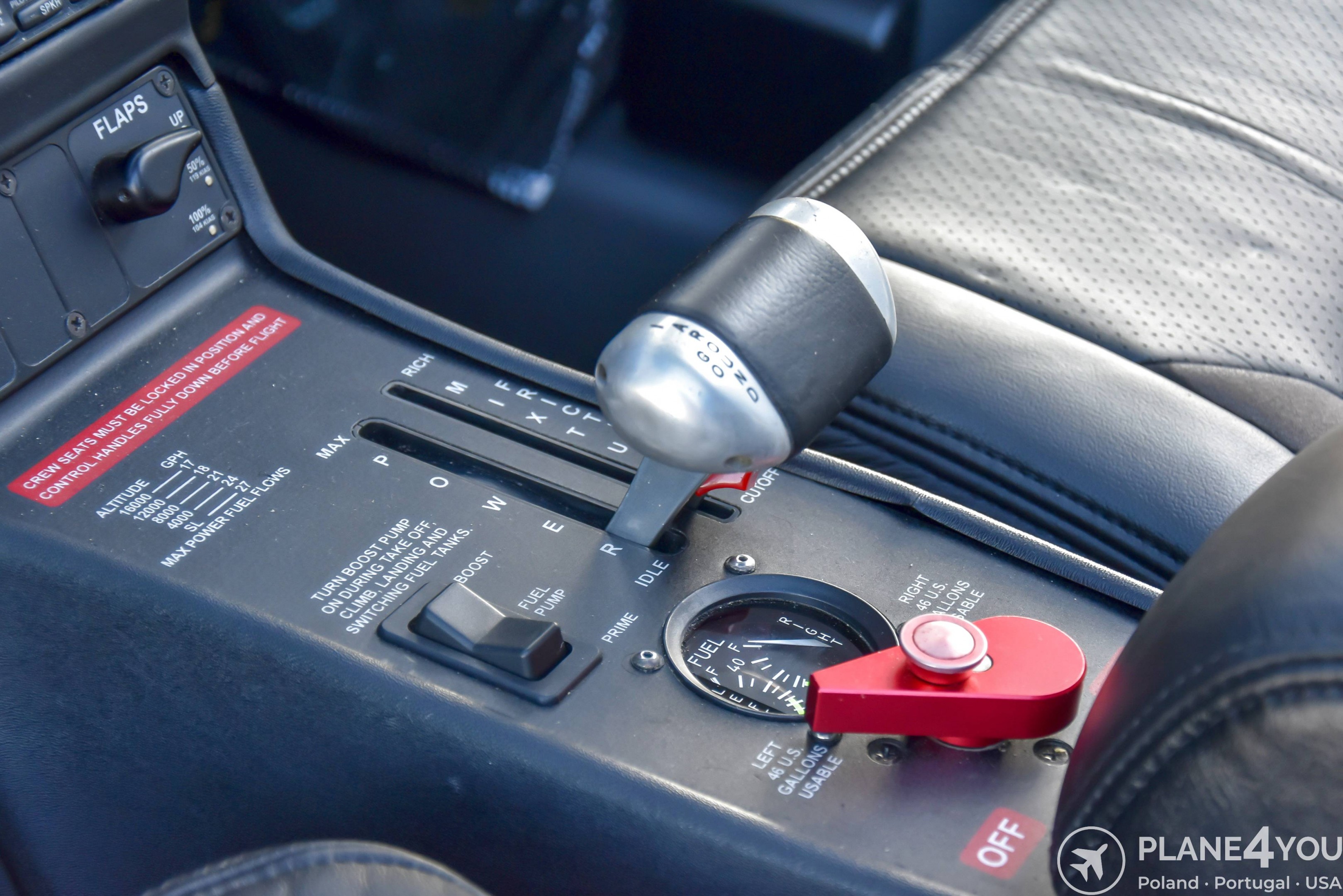 2010 Cirrus SR22 G3, photo 45